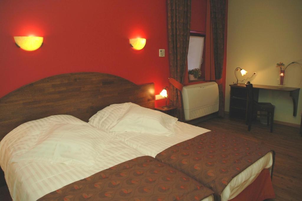 Hotel Van Reeth'S Koffiebranderij Puurs الغرفة الصورة